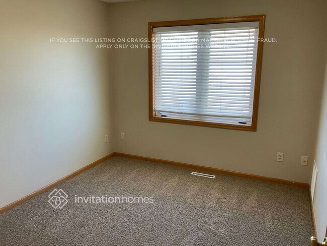 Building Photo - 3075 Bobcat Trail NW