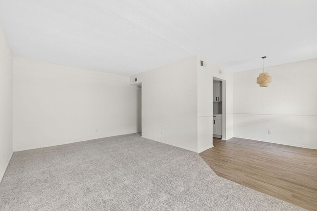 Interior Photo - The Riverview