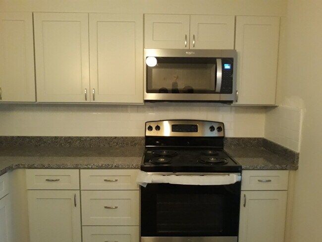 Foto del edificio - 72 Goldthwaite Rd