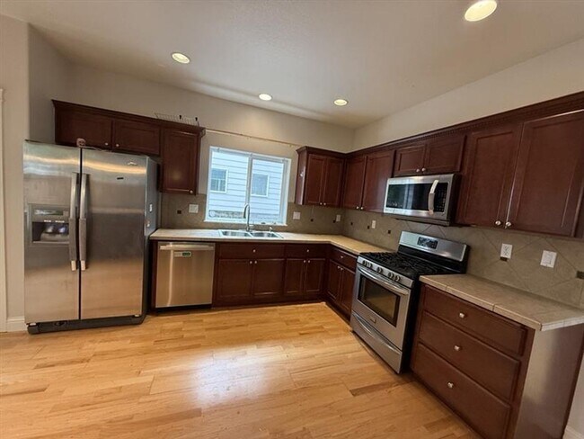 Foto del edificio - 3714 NW 4th Way