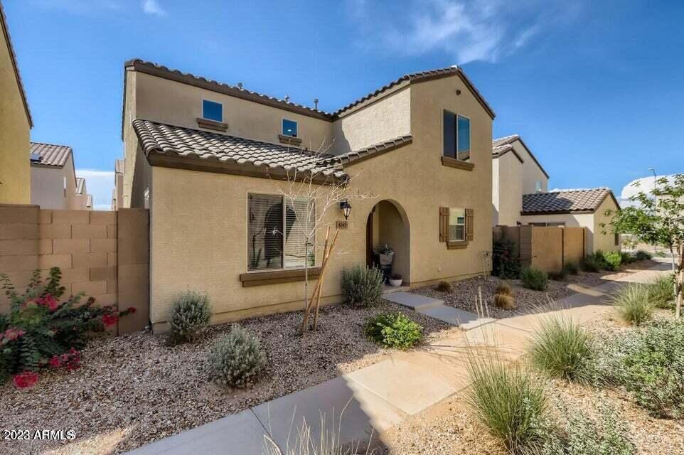 Primary Photo - 8045 W Agora Ln