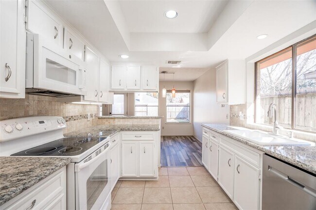 Building Photo - 3027 Winchester Way