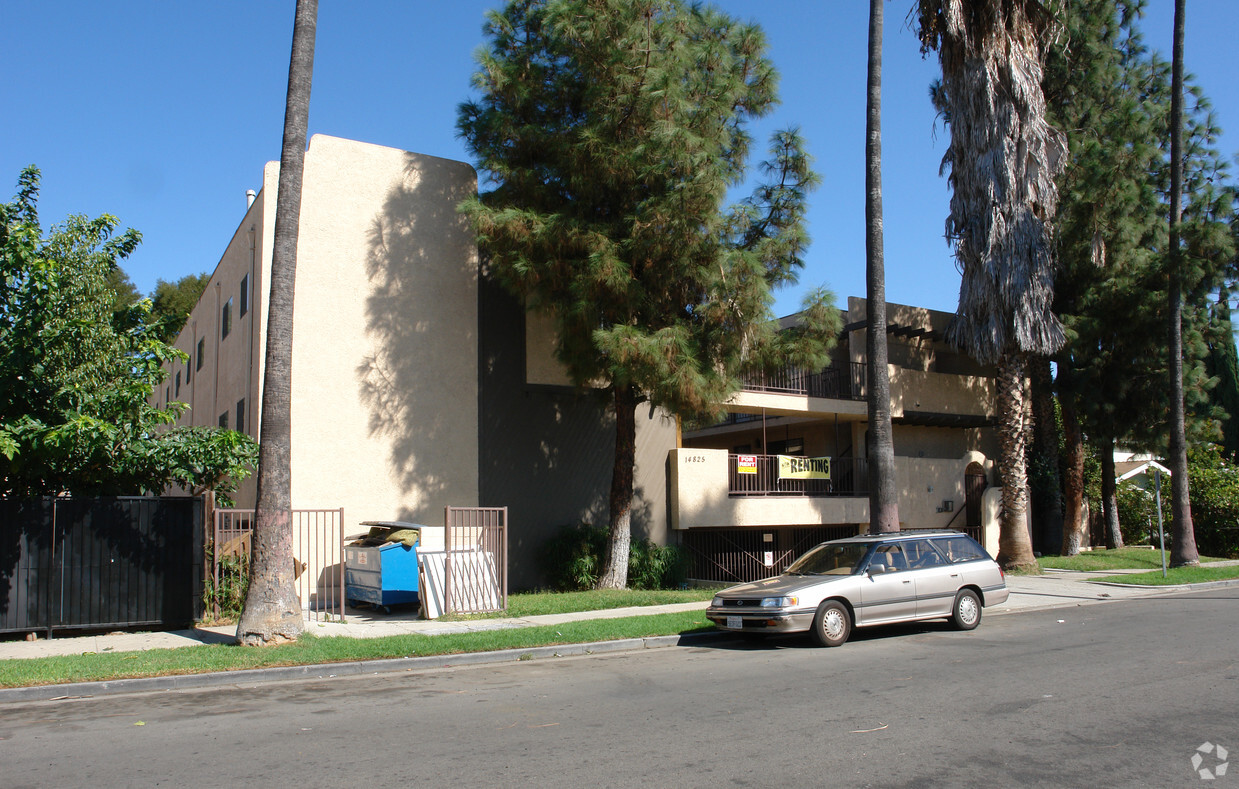 Building Photo - 14825 Erwin St