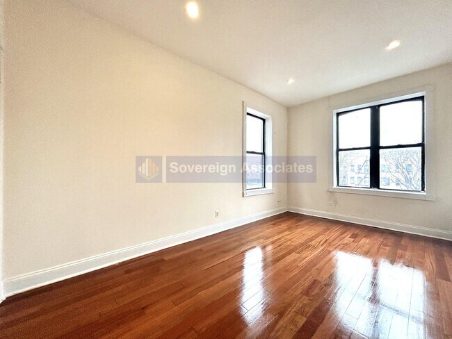 Foto del edificio - 935 St Nicholas Ave