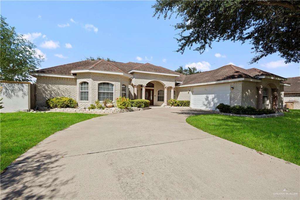 Primary Photo - 23 E Champion St