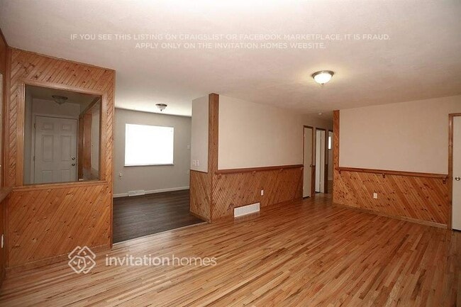 Foto del edificio - 8544 Wiley Cir