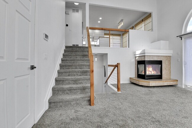 Foto del edificio - $2,450.00, 3-bed, 2-bath, located in Denver.