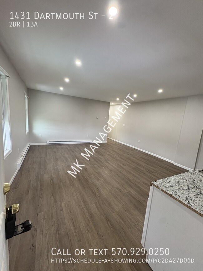 Foto del edificio - 1431 Dartmouth St