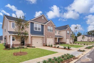 Building Photo - 405 Betts Dr
