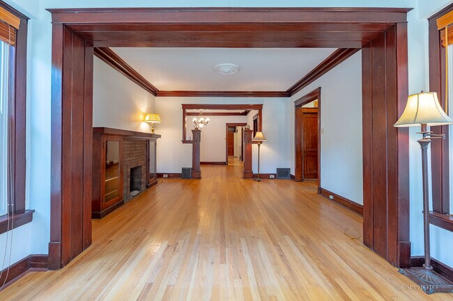 Living Room - 4228 N Bell Ave