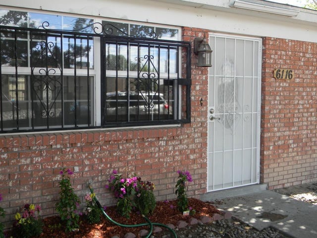 Foto del edificio - 6116 Cloudcroft Rd NW