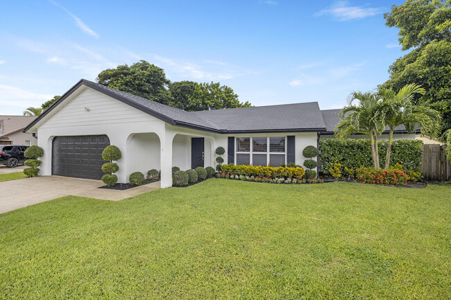 Building Photo - 1145 Hickory Trail