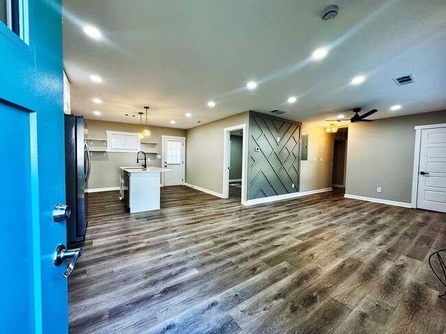 Photo - Oakland City Gem House