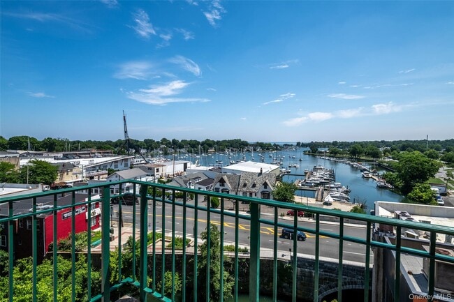 Building Photo - 123 Mamaroneck Ave