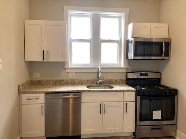 Foto principal - 217 W Quincy St