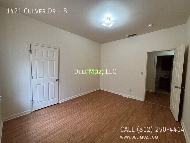 Foto del edificio - 1421 Culver Dr