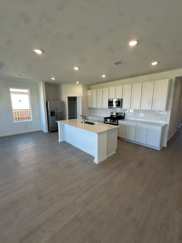 Foto del edificio - 830 Heaven Dr