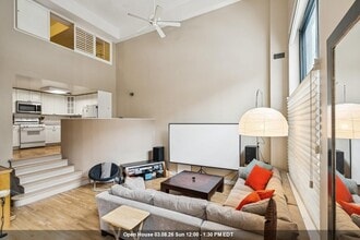 Building Photo - 518 Gregory Ave