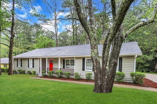 Foto del edificio - 6452 Swift Creek Rd