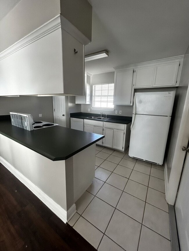 Foto del edificio - Great 3 Bedroom / 2 Bath home in a wonderful NW neighborhood!