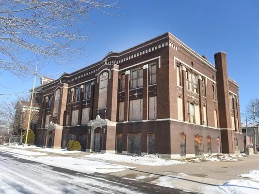 Primary Photo - Saint Charles Residences
