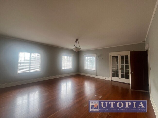 Foto del edificio - ROOM FOR RENT - Beautiful room for rent in...