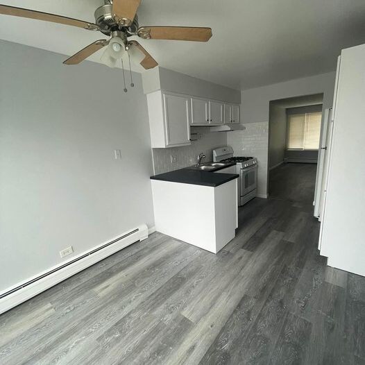 Foto principal - 17738 Commercial Ave