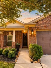 Building Photo - 2310 Corry Crest Cir