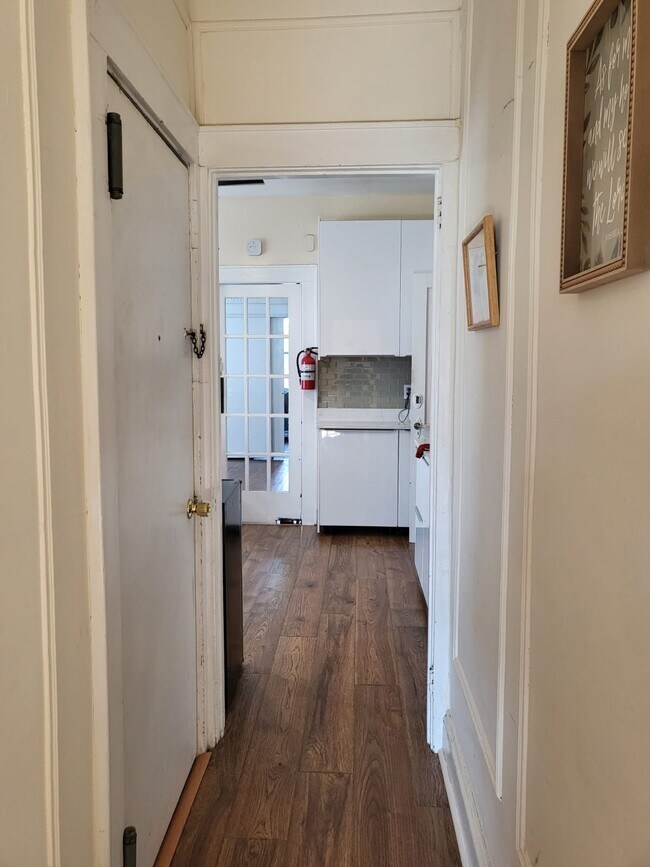 Hallway - 326 Cedar Ave