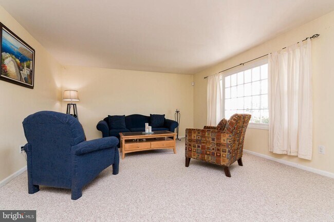 Building Photo - 4416 Ockford Ln