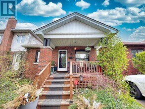 Building Photo - 43 Stanhope Ave