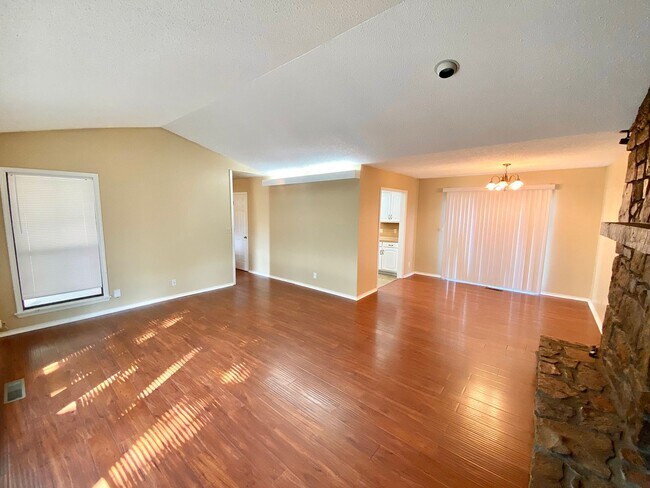 Foto del edificio - Charming 3/2/2 Jenks Home