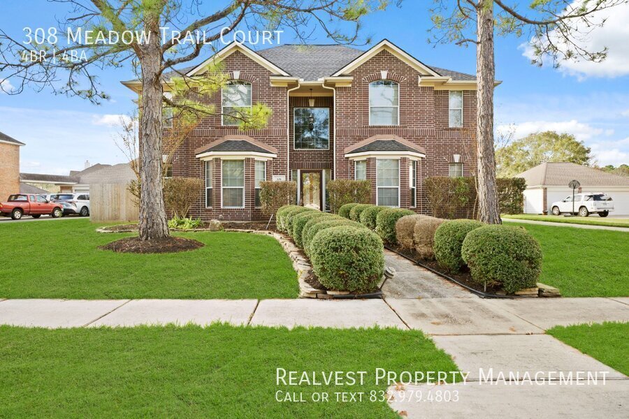 Foto principal - Gorgeous Home in Friendswood