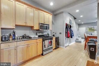 Building Photo - 4640 Silverwood St