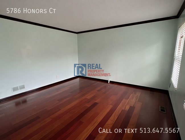 Building Photo - 5786 Honors Ct