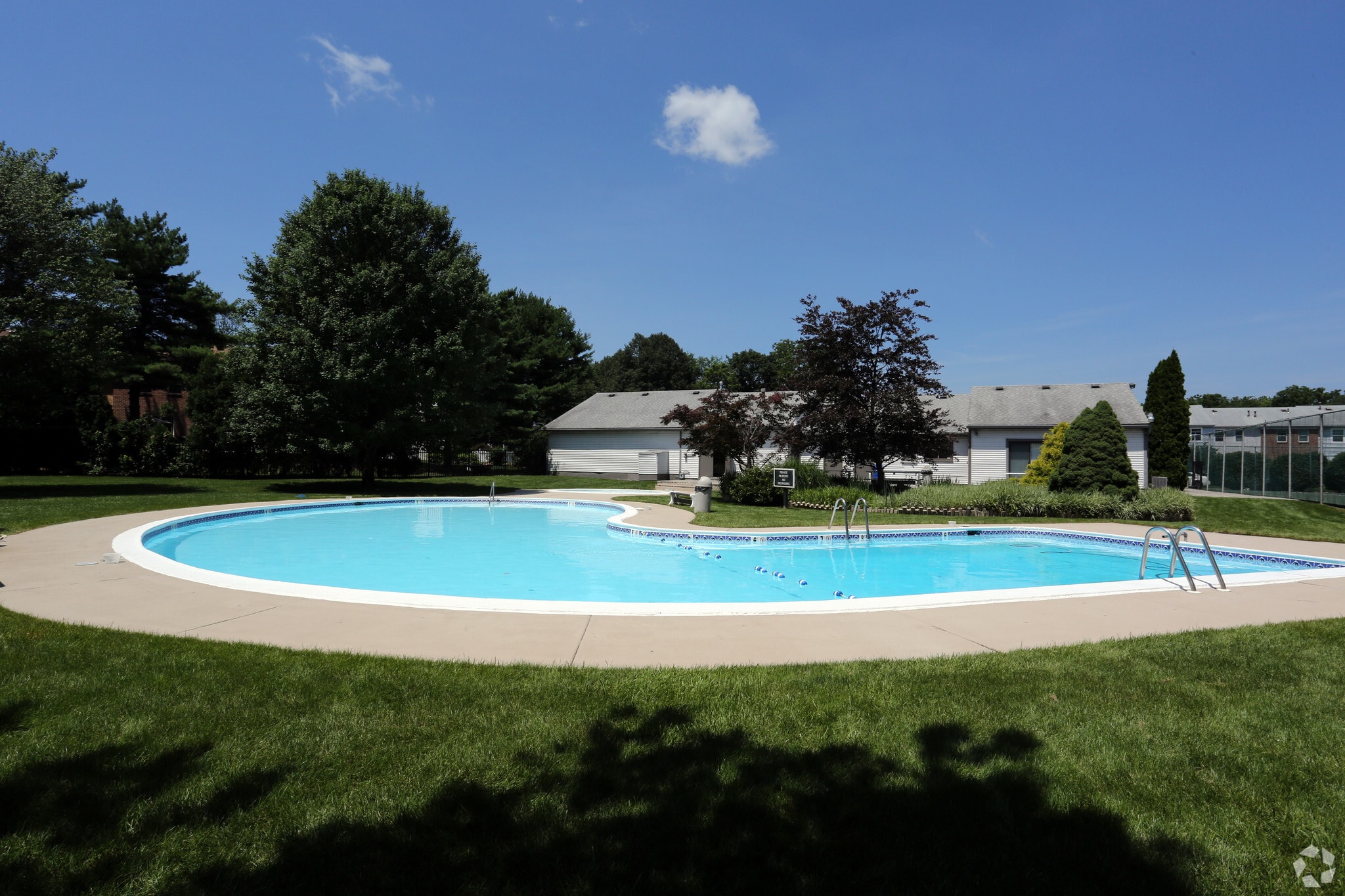 Spring Garden Townhouses photo 6