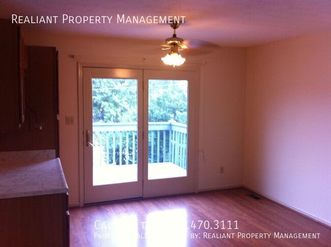 Building Photo - 605 Dardanelles Dr