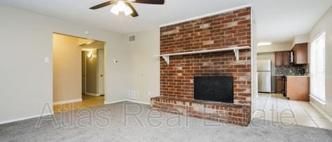 Foto del edificio - 1201 Oakbluff Dr