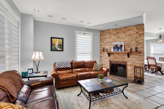 Building Photo - 18 Appletree Ct