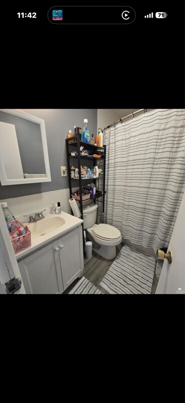 Foto del edificio - 149 E 1st St