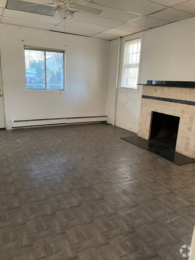 Fortesque Park Apartments for Rent Oceanside, NY 1 Rentals