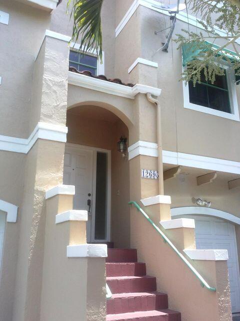 Foto del edificio - 12695 NW 14th Pl