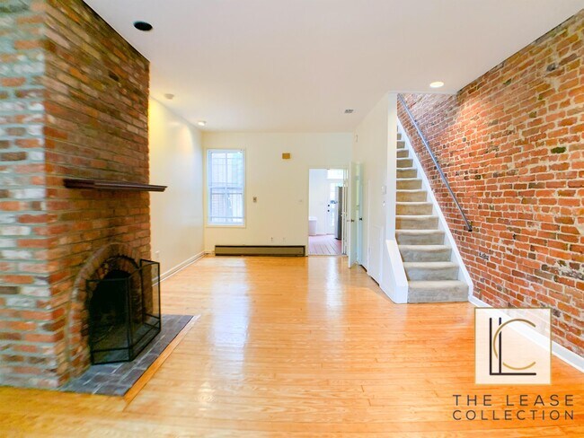 Foto del edificio - 1602 E St SE