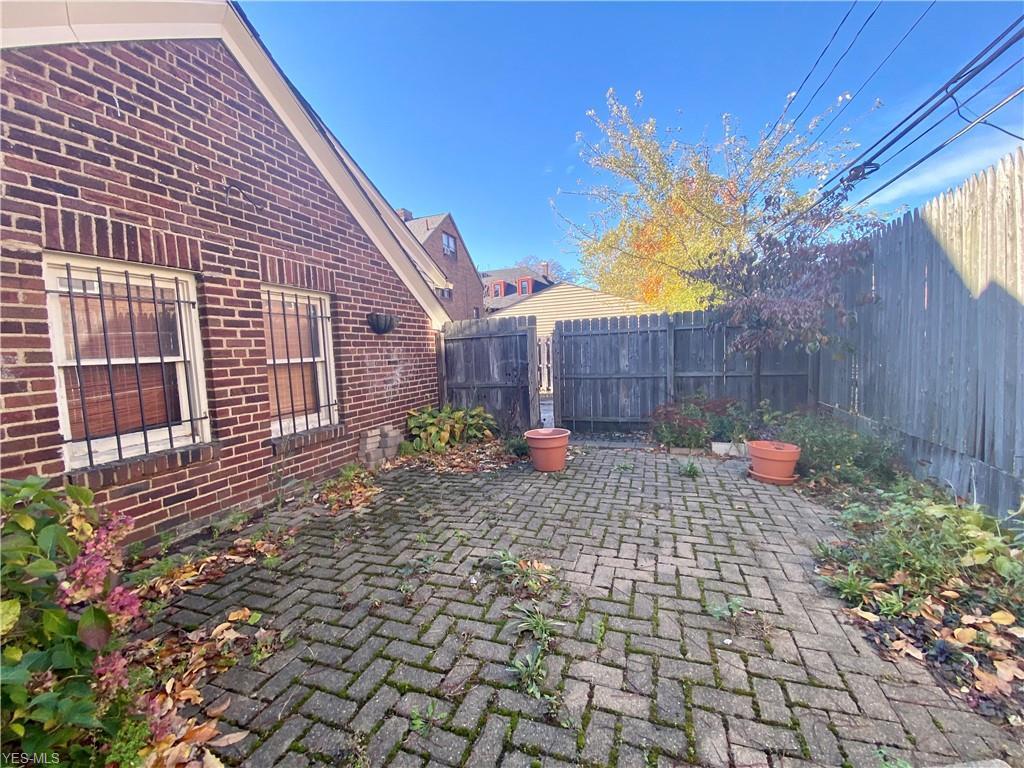 2921 Ludlow Rd, Cleveland, OH 44120 Townhouse for Rent in Cleveland