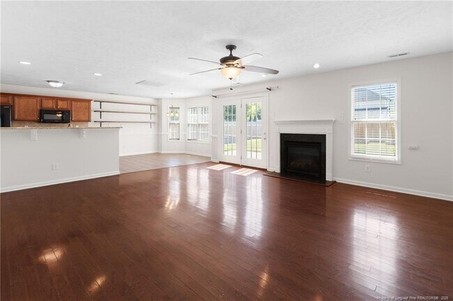 Foto del edificio - 149 Brightwood Dr