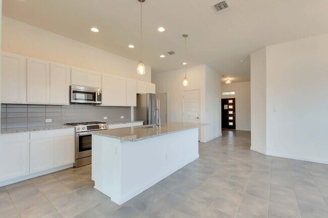 Foto del edificio - 133 James Rose Ln