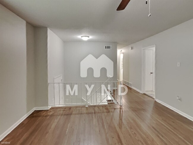 Building Photo - 3 br, 2 bath House - 4185 Yale Rd
