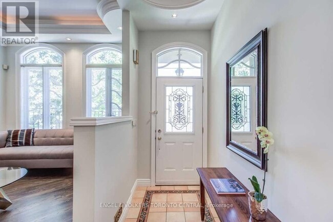 Building Photo - 405 Bedford Park Ave