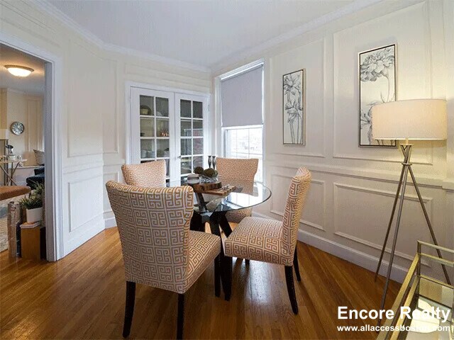 Foto del edificio - 1284 Beacon St