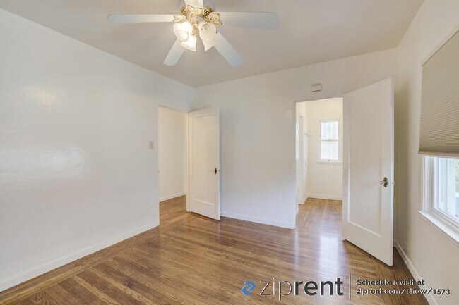 Foto del edificio - 876 Duncan St